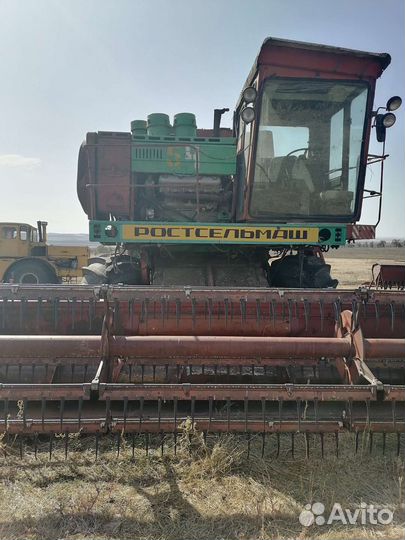 Комбайн Ростсельмаш Дон 1500А, 1991