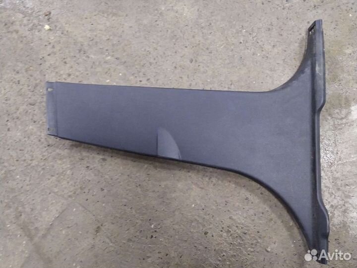 Обшивка стойки правая ford focus 3