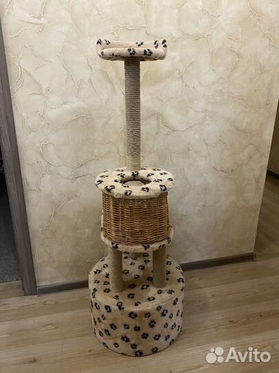 Домик для кота с когтеточкой