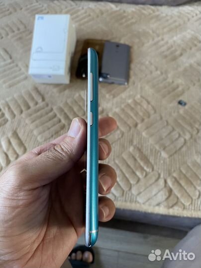 Телефон ZTE blade A510