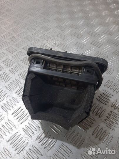 Решетка вентиляционная задняя Audi Q5 8R CDN 2011