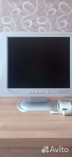 Монитор fujitsu-siemens