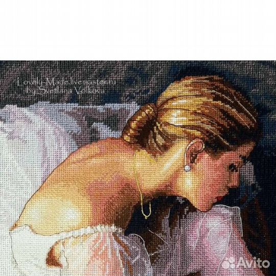 Картина вышитая готовая 