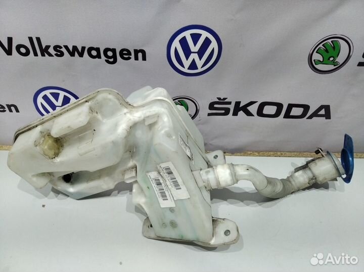 Бачек омывателя VW Skoda