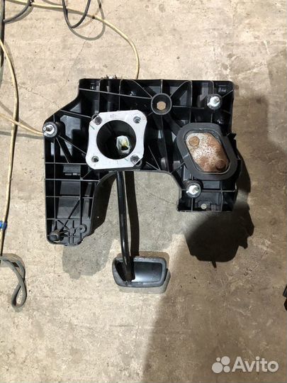 Блок педалей Опель Инсигния