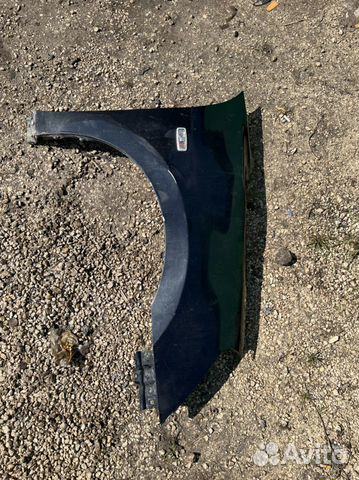 Правое переднее крыло Nissan Almera G15