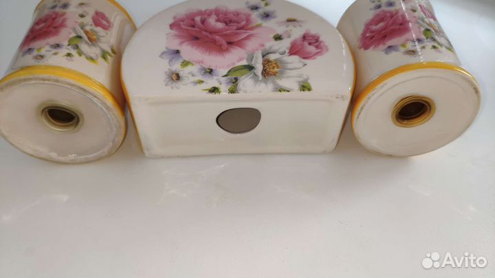 Солонка и перечница, салфетница