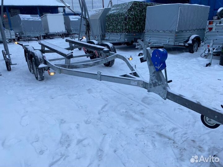 Прицеп для катера от мзса 81773G.021.Доставка