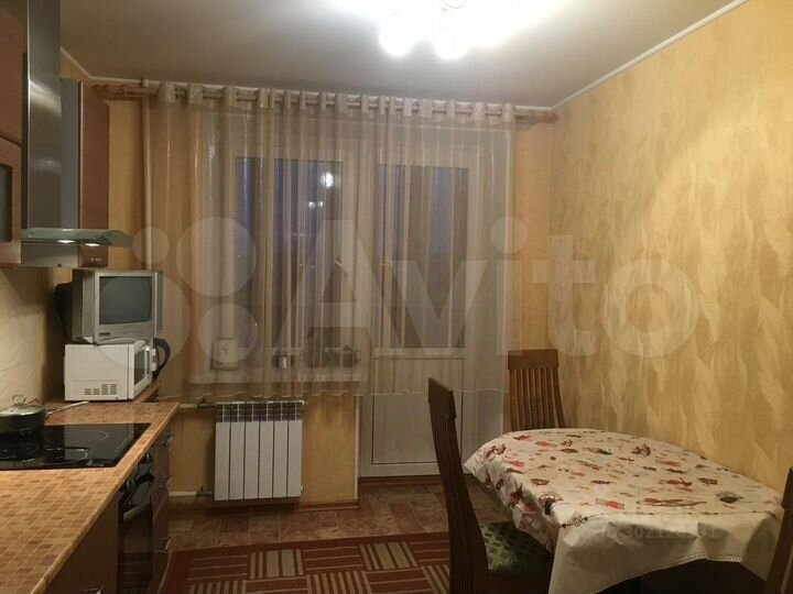 2-к. квартира, 72 м², 10/12 эт.