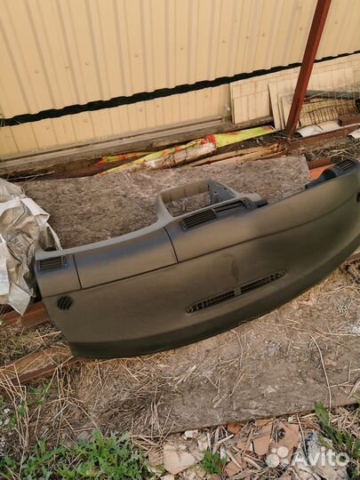 Верхняя накладка понели