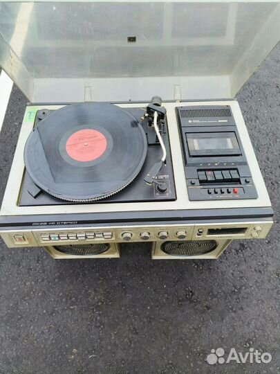 Стерео магнитофон Вега 119 с колонками