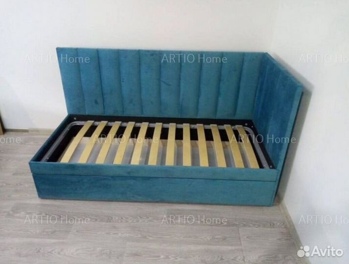 Детская кровать с мягкими бортиками