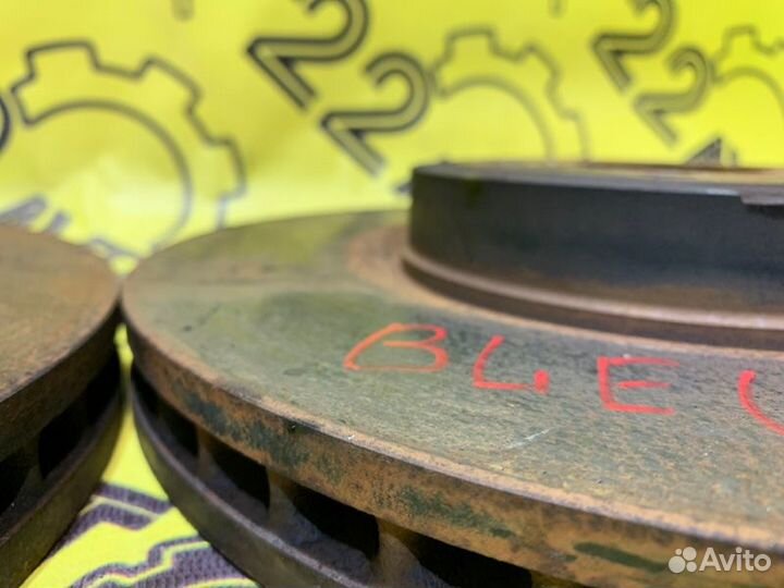 Диск тормозной передний Subaru Legacy BLE EZ30D