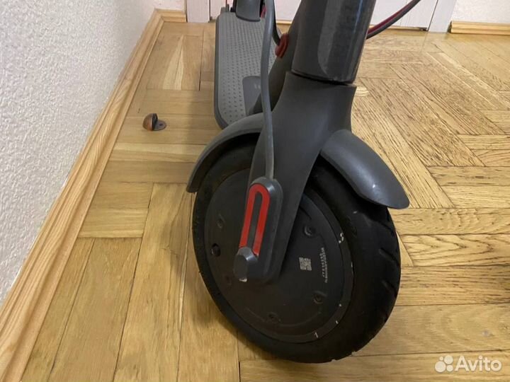 Электросамокат Xiaomi Mijia M365, до 100 кг, black