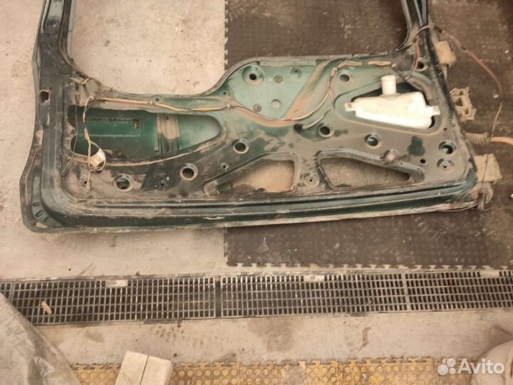 Дверь багажника Шевроле нива