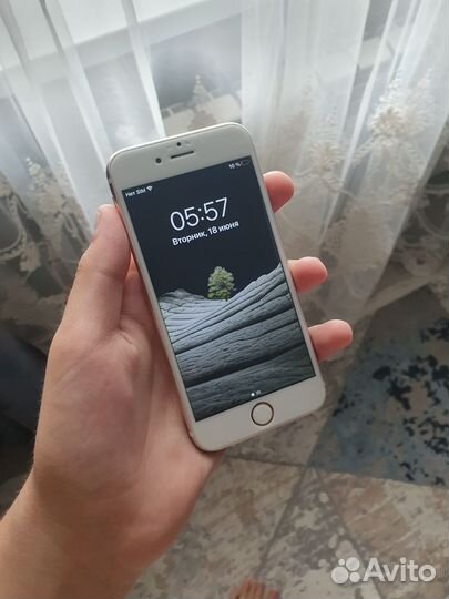 iPhone 6S, 16 ГБ