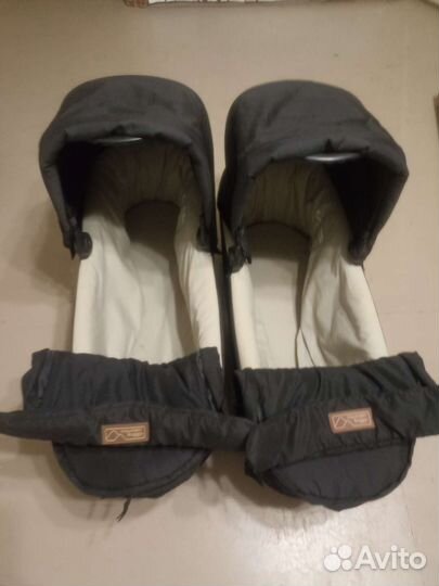 Коляска для двойни Mountain Buggy