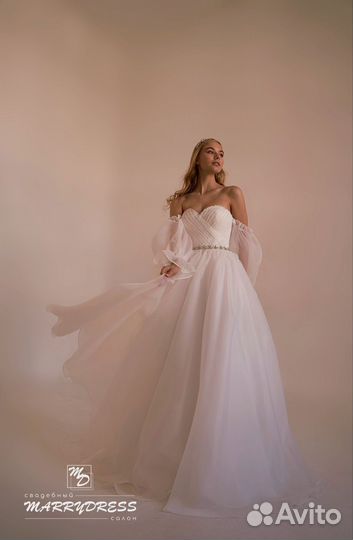 Свадебное платье минимализм