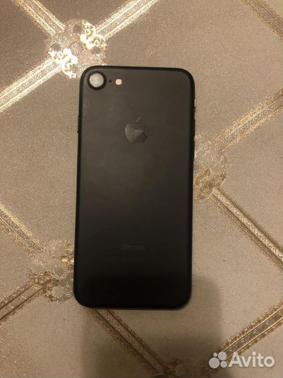 iPhone 7, 128 ГБ