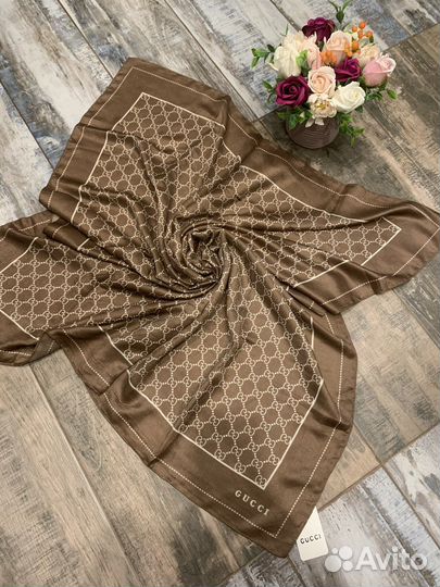 Палантин платок Gucci коричневый тонкий