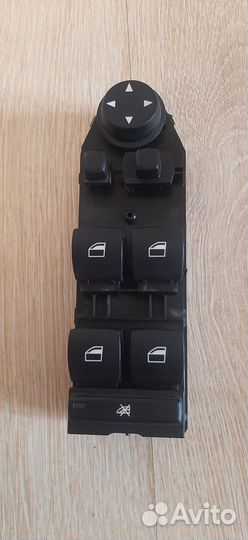Блок стеклоподъемников BMW 5-Series E60