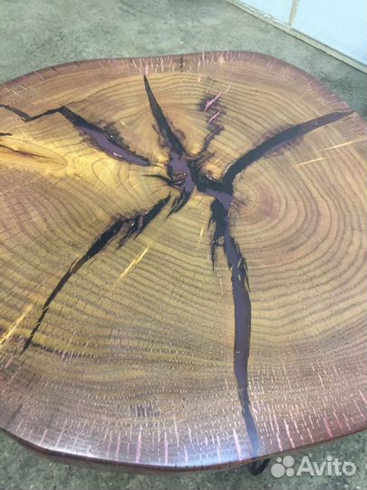 Журнальный столик