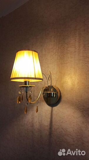 Настенный светильник бра