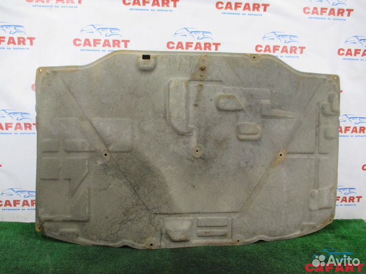 Утеплитель капота lexus LX470 UZJ100 2uzfe