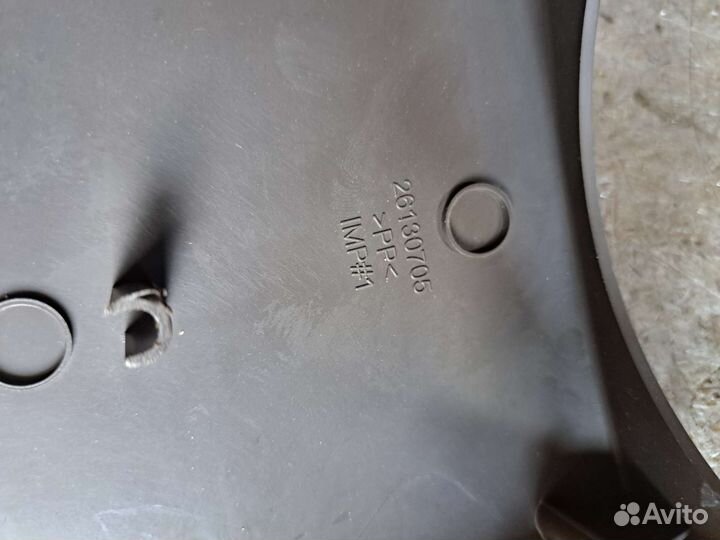 Кожух руловой колонки Cadillac SRX