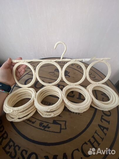 Вешалка lKEA для хранения однжды и аксессуаров