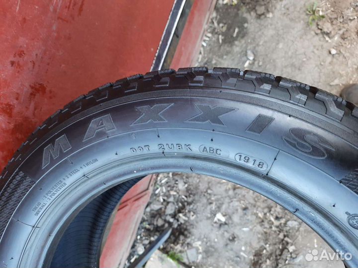 Maxxis SP3 Premitra Ice 205/60 R16 92T
