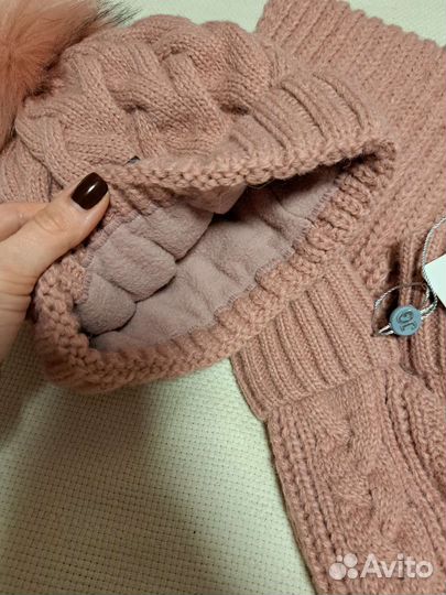 Шапка зимняя варежки и шарфик новый