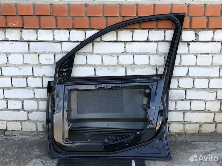 Дверь правая перелняя Ford Fusion