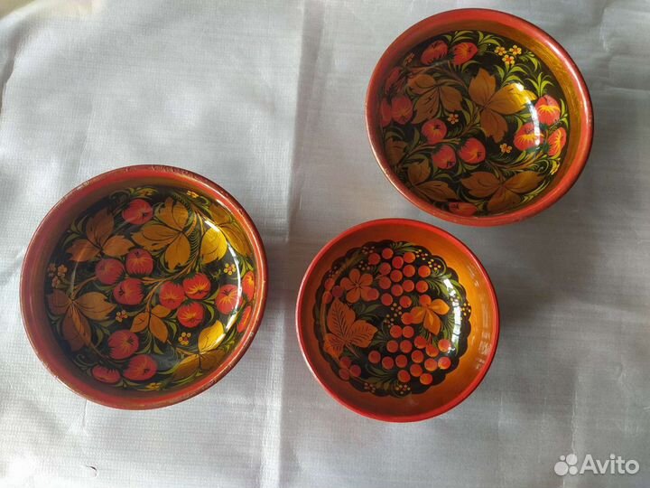 Деревянная чаша с Хохломской росписью