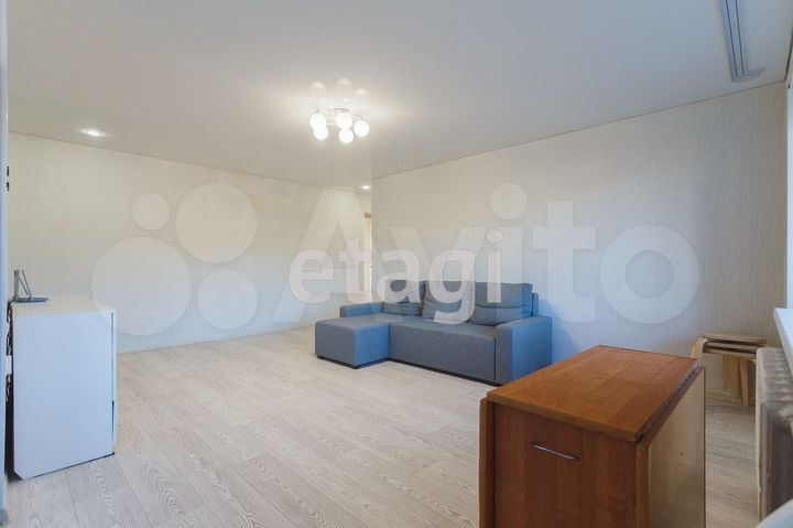 3-к. квартира, 58 м², 5/5 эт.