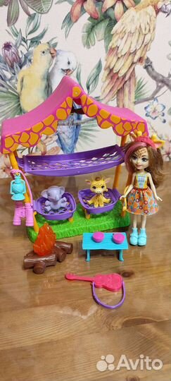 Энчантималс жираф(ночёвка в саванне)