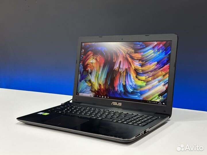 Игровой Asus 8G озу SSD256g GeForce Core i3 FHD