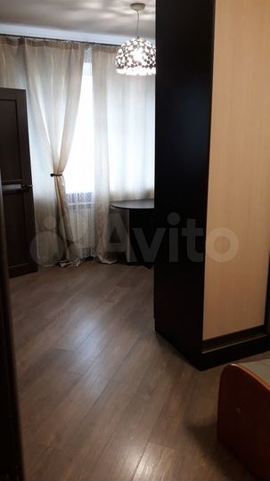 2-к. квартира, 52 м², 7/7 эт.