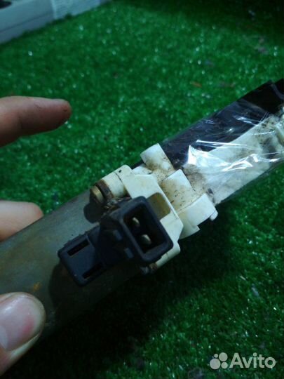 Мотор дворников(моторчик стеклоочистителя)