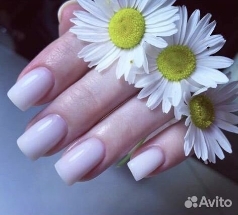 Маникюр и педикюр