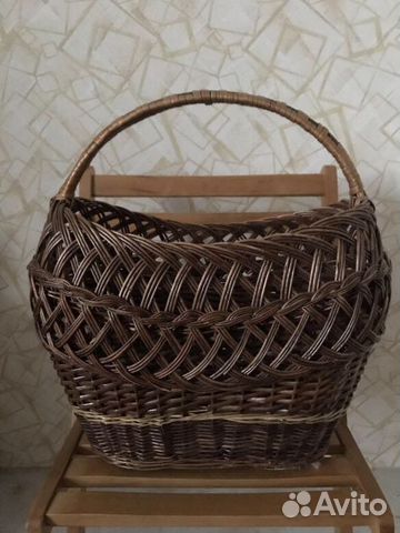 Корзина плетеная с ручкой (Венгрия)