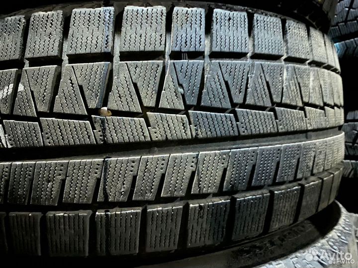 Bridgestone Blizzak RFT 225/50 R17