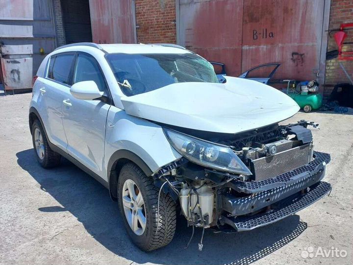 В разборе Kia Sportage 3 SL 2.0 МКПП 2wd G4NA