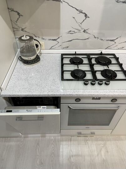 2-к. квартира, 92 м², 2/6 эт.