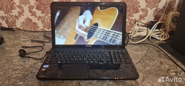 Ноутбук toshiba satellite l850