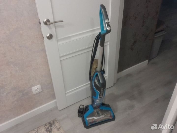 Моющий пылесос Bissell