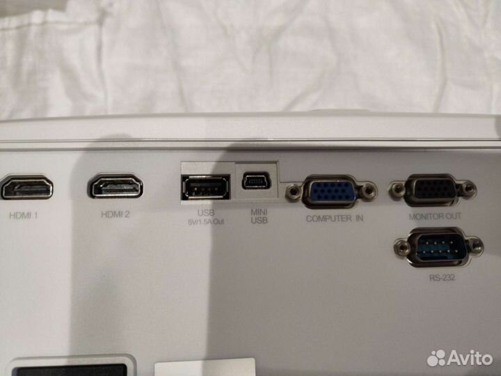 Проектор Viewsonic PX700HD
