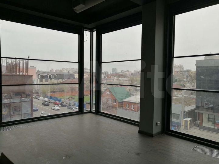 Помещение под бар или ресторан, 705 м²