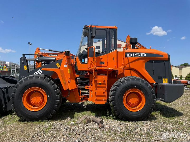 Фронтальный погрузчик DOOSAN SD300, 2022