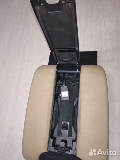 Бмв е39 из Японии подлокотник выдвижной